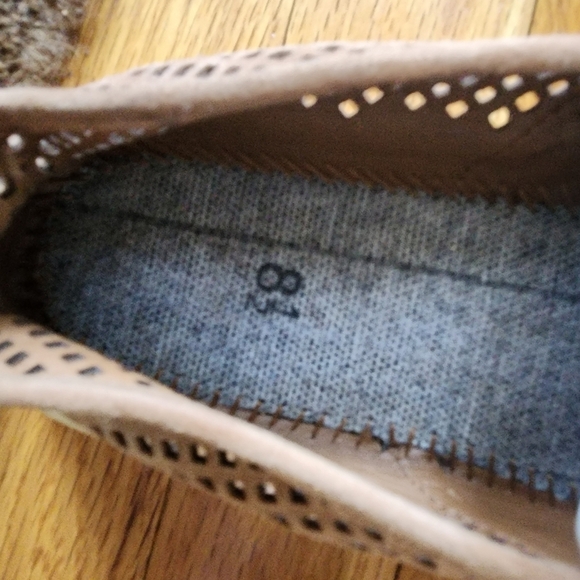 Tory Burch Jesse Perforated Leather Sneaker Slip Ons Size 8.5 Beach Coastal - Picture 2 of 6